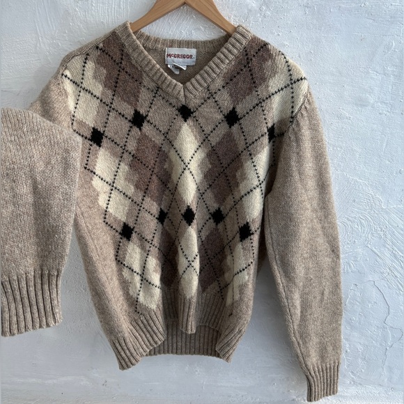 McGregor Sweaters - vintage McGregor argyle V-neck sweater